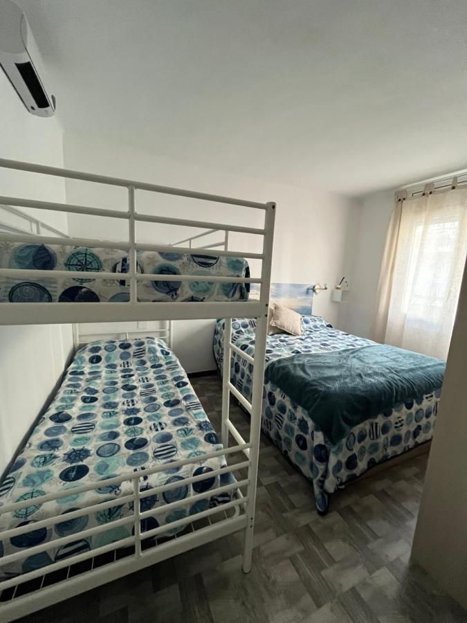 Piso Rita Apartment Росес Екстериор снимка